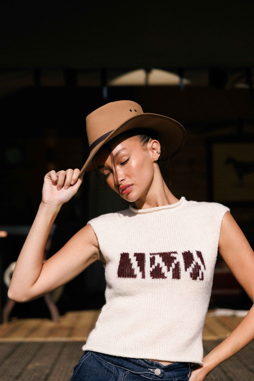 THE LOGO KNIT TOP